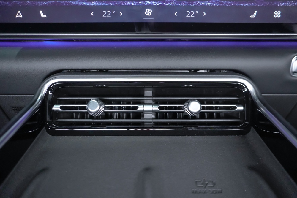 CariCarz-CarzAutomedia-SN-Chery-Tiggo-9-Launched-Malaysia-Studio-71.jpg