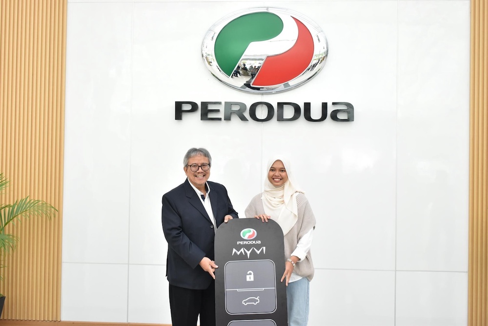 Perodua-Myvi-Winner-P-Circle-UITM-Student-2.jpg