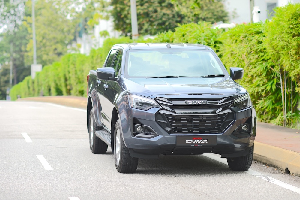 New-D-MAX-2.2-Standard.jpg