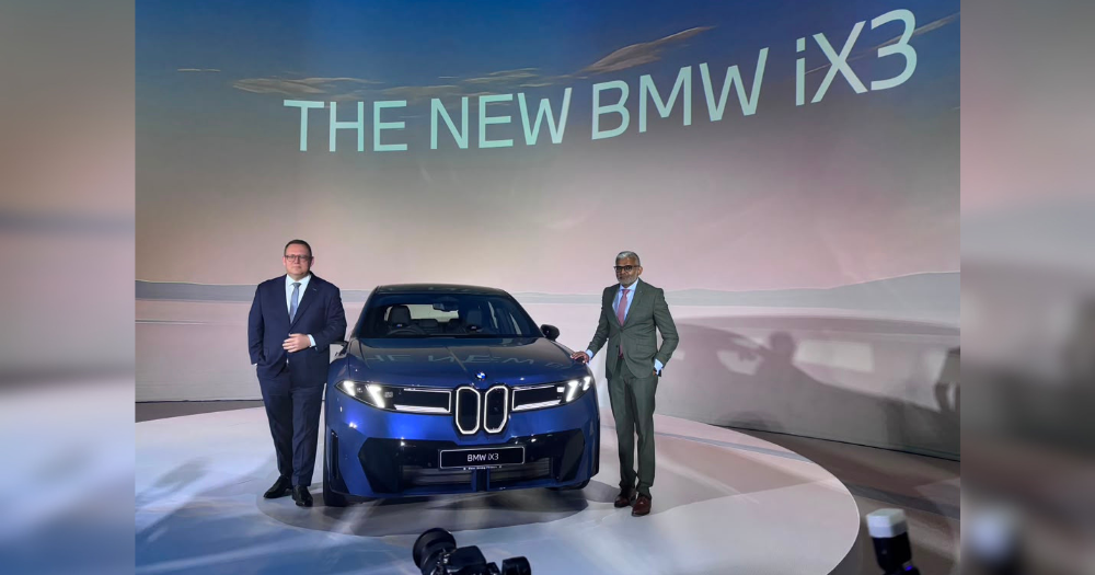 thumb-BMW-iX3-50-xDrive-M-Sport-Pro.png