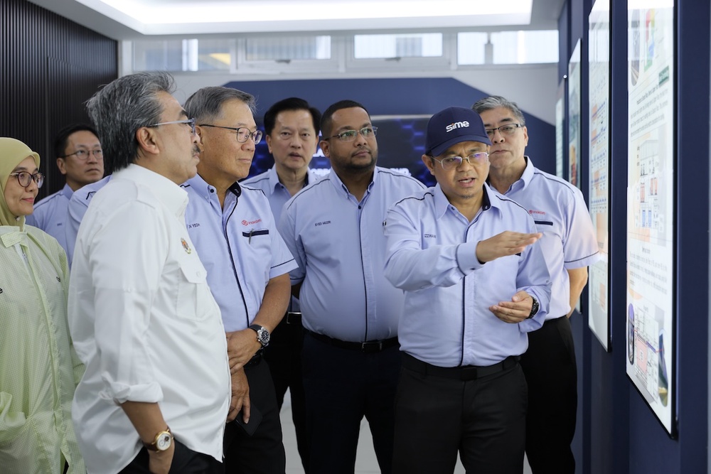 Inokom-RM300-Million-Paint-Shop-3-10.JPG