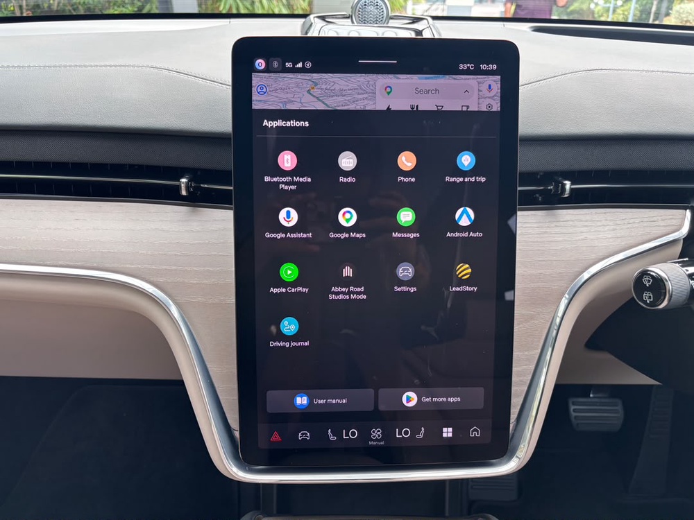 CarzAutomedia-SN-Volvo-EX90-Launched-15.jpeg