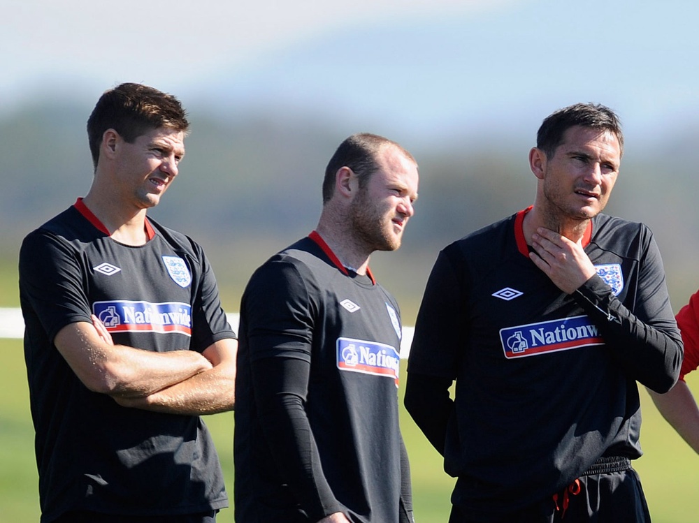 How much would Steven Gerrard (left) and Frank Lampard (right) cost today? (Getty Images)