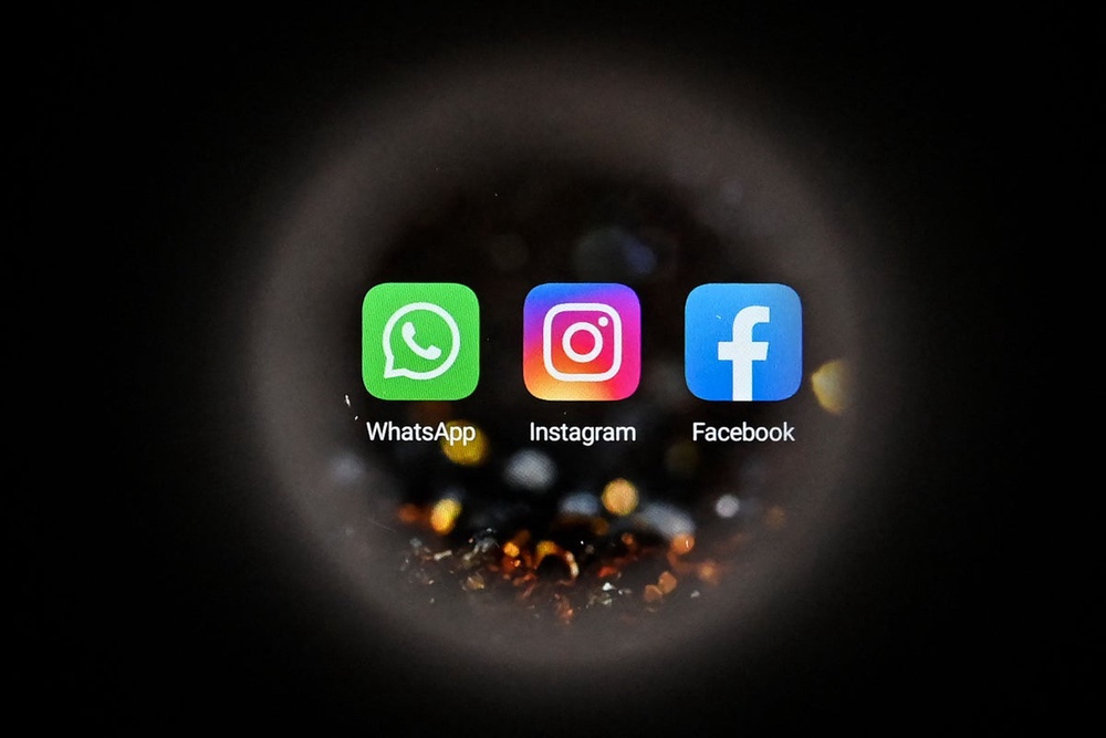 Image from: Is Facebook down? Live updates as Messenger and Meta apps offline in major outage