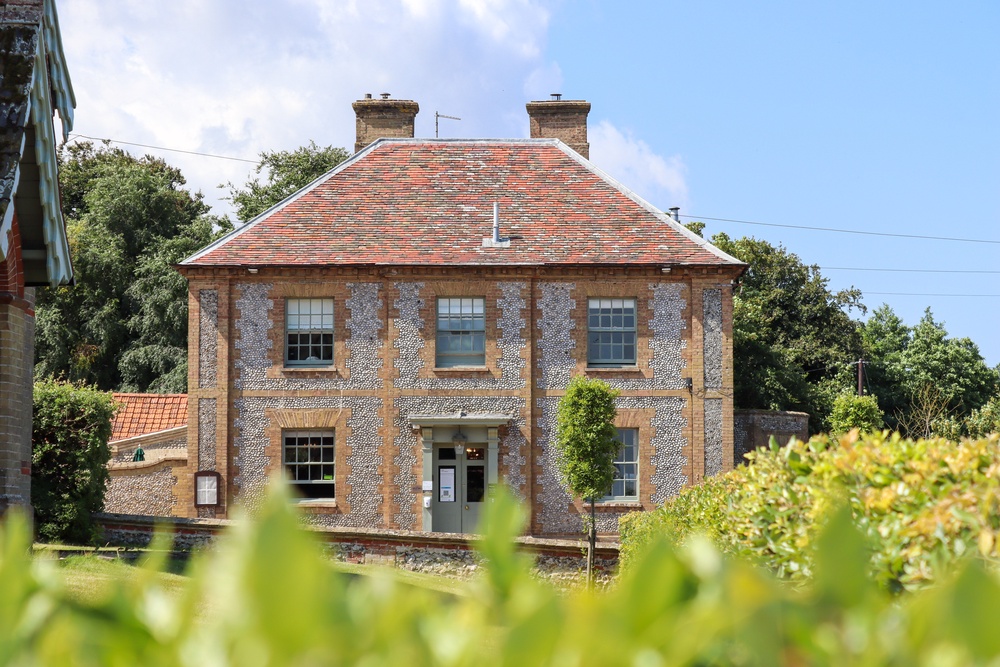 Kids can run free in the glorious parkland and nearby dunes (Holkham Estate)