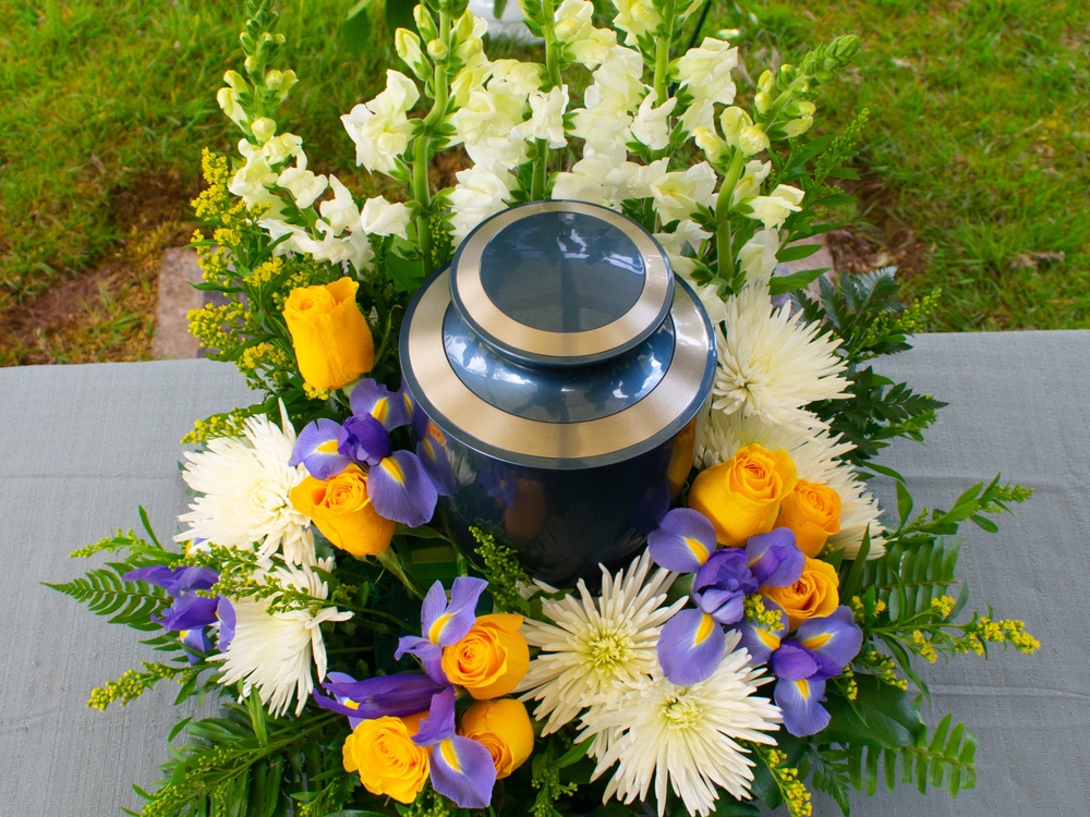 Outlining your funeral and burial wishes in your will can help reduce stress for your loved ones by providing clear guidance for arrangements (Getty/iStock)