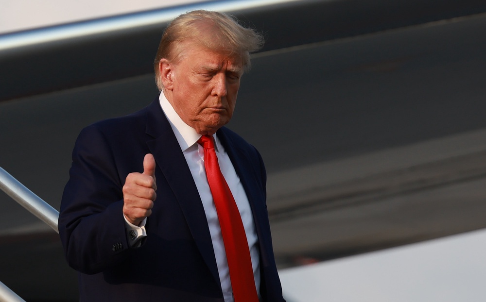 Donald Trumpโs weight and height in Georgia arrest records raises eyebrows