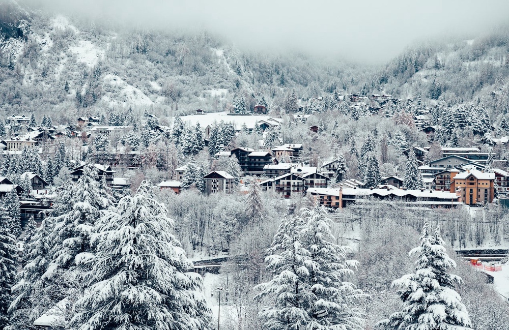 Courmayeur has 14 towering peaks within view (Getty Images/iStockphoto)