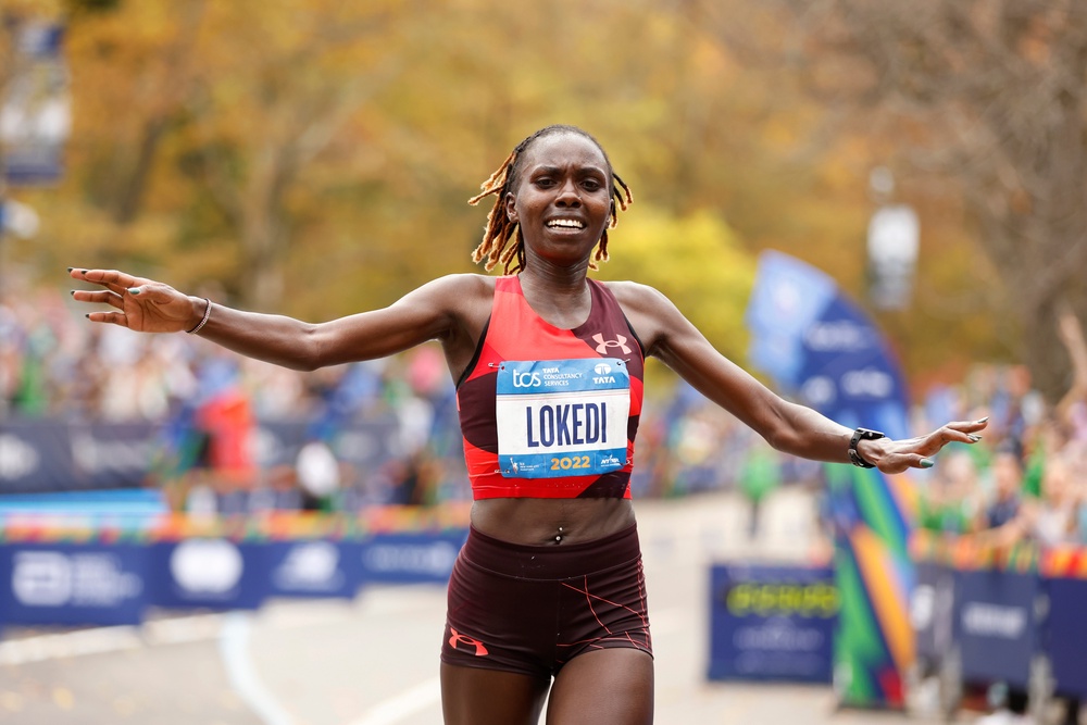 Stellar women's field takes aim at New York City Marathon record on Sunday