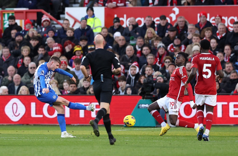 Nottingham Forest vs Brighton LIVE Premier League goal updates as Evan