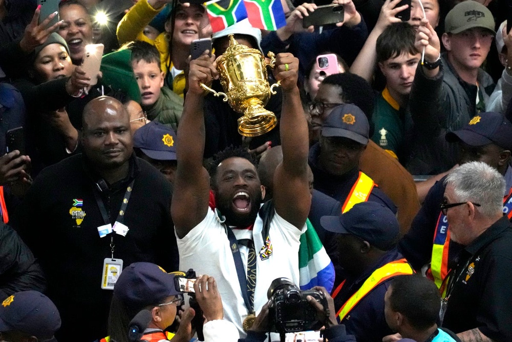 Image from: Australia v South Africa LIVE: Rassie Erasmus makes Springboks admission after 11-man Wallabies win gripping Perth test