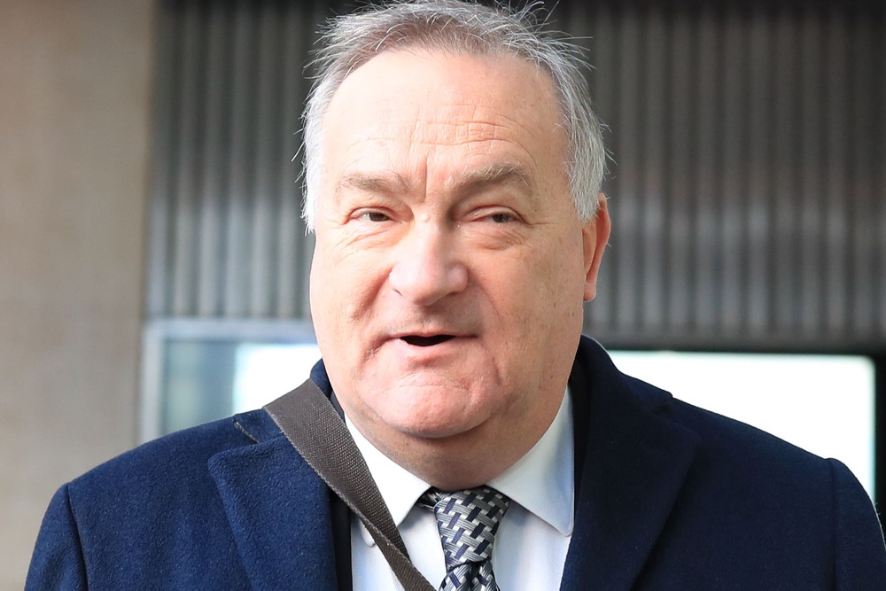 ExLabour chief whip condemns complaints process and confirms plan to