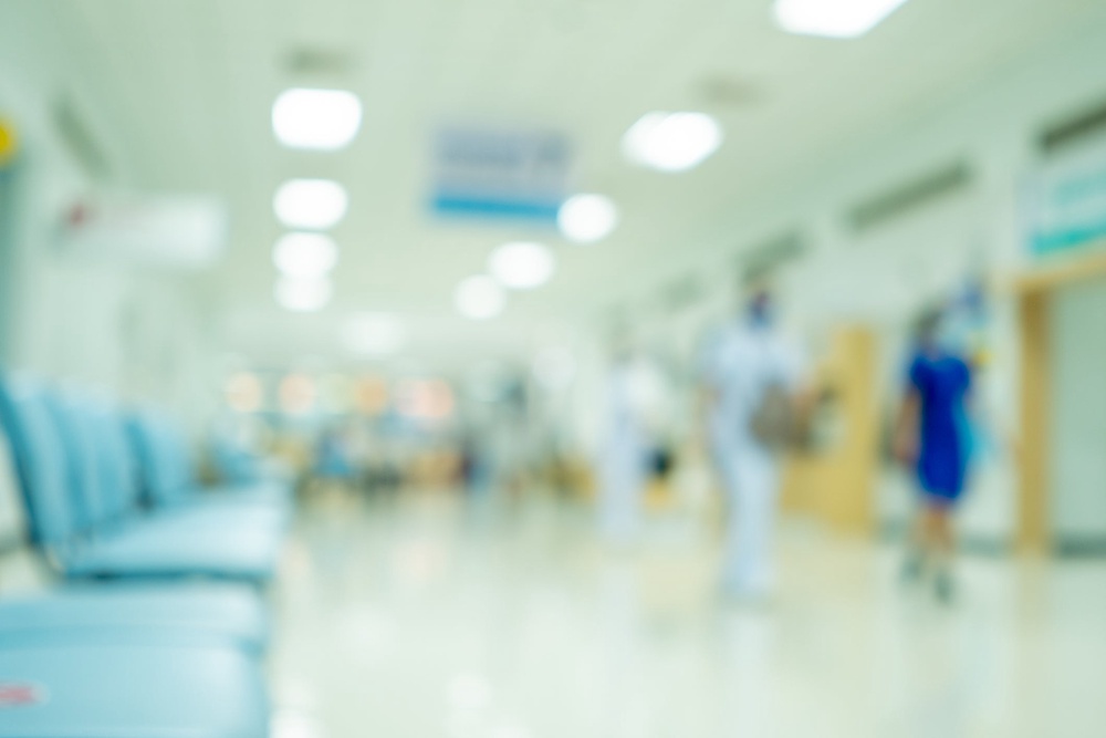 The Royal College of Nursing (RCN) cautioned that patients are falling from hospital beds, suffering broken bones or brain bleeds. (Getty Images/iStockphoto)
