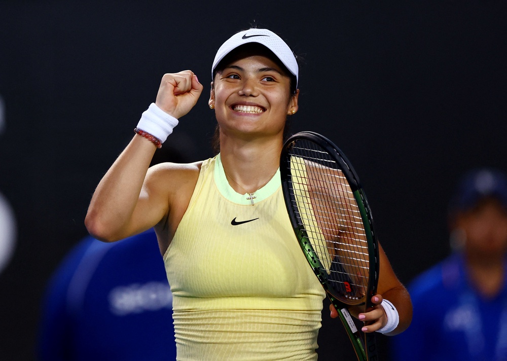 Australian Open LIVE Emma Raducanu defeats Shelby Rogers after Katie