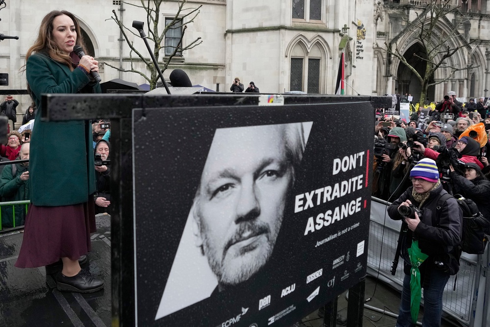 Watch From High Court As Assange Faces Further Wait Over Whether He Can ...