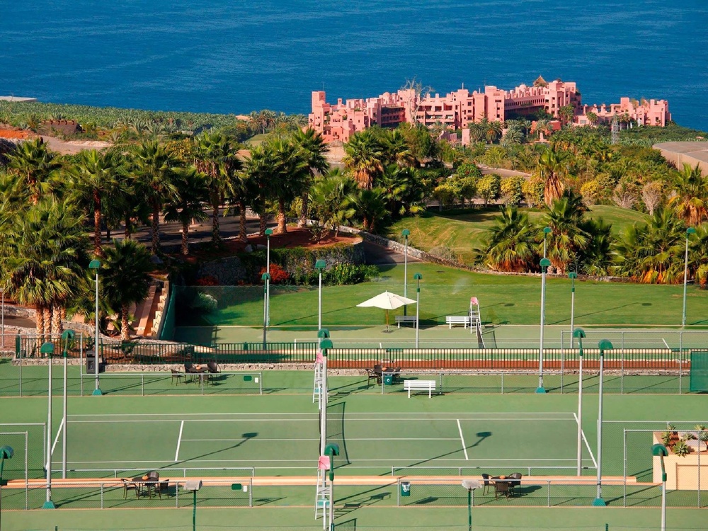 Seven all-surface courts and floodlights mean tennis can be enjoyed year-round (Ritz Carlton Abama)