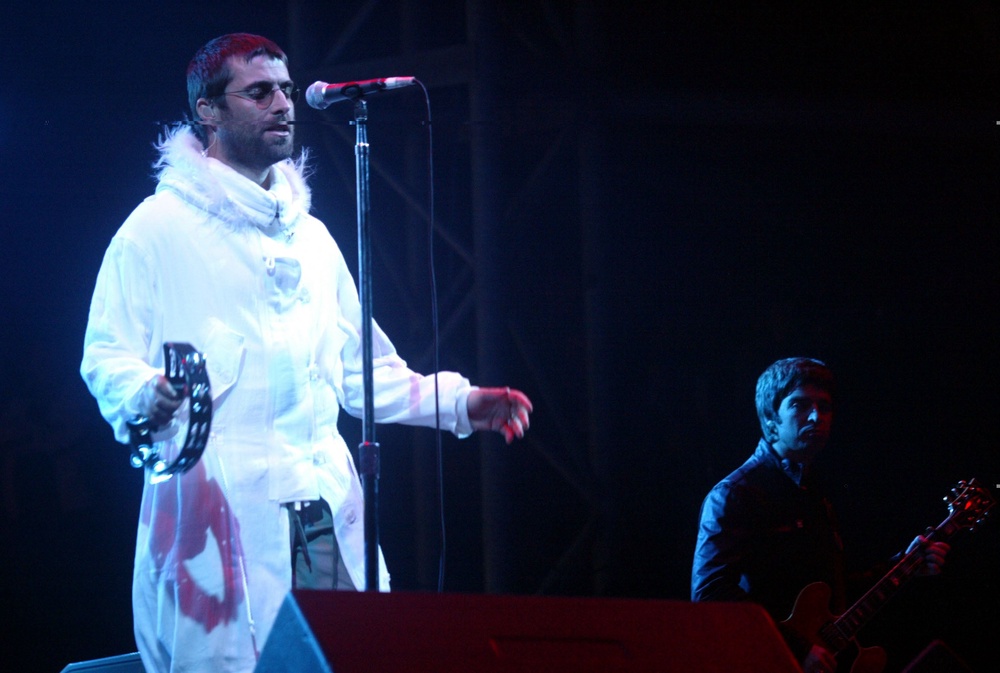 Oasis perform at Glastonbury in 2004 (Getty Images)