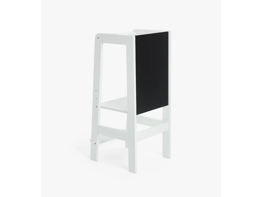 Image from: 9 best toddler learning towers reviewed by parents