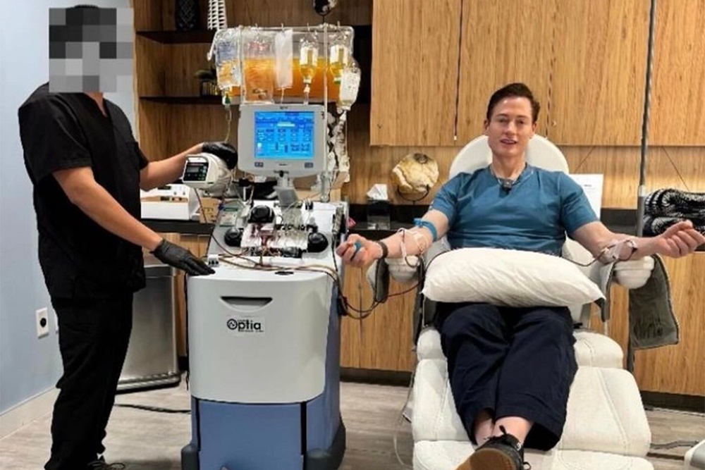 Johnson says autoimmune gastritis left him with  low iron levels for more than a decade (Bryan Johnson/Instagram)