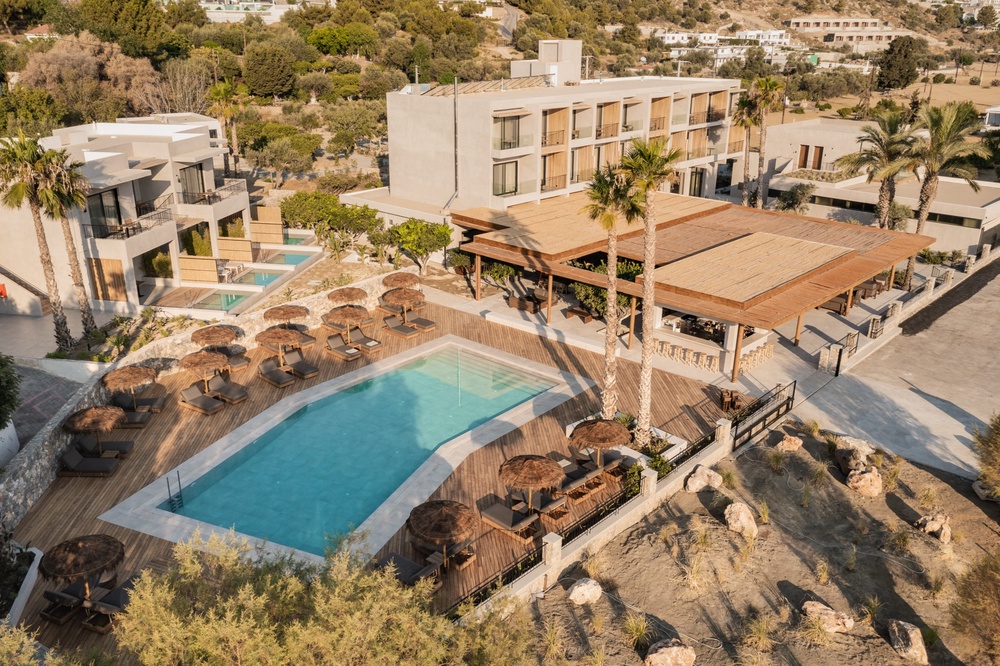 The peaceful surroundings at Lindos Aqua Terra allow for undisturbed relaxation (Lindos Aqua Terra)