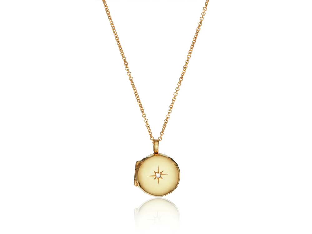 Image from: Best tarnish-free jewellery that’s designed to dazzle