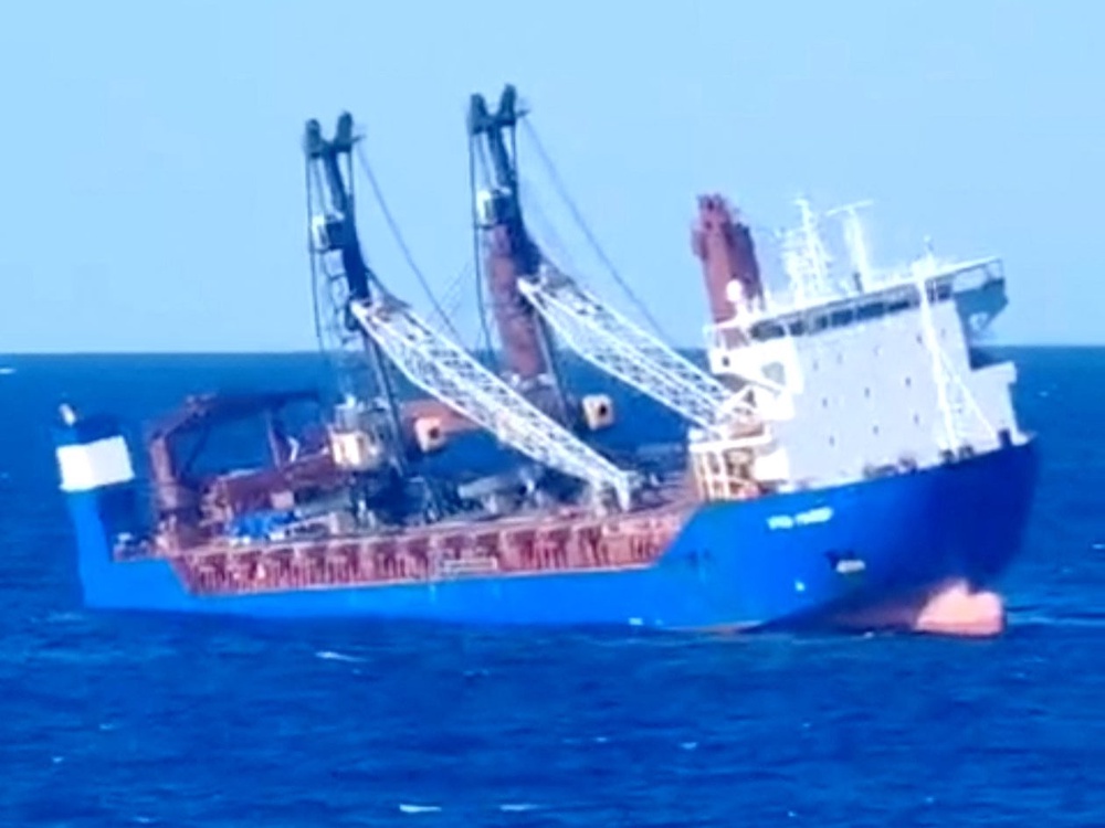 Ursa Major departed from St Petersburg and was bound for Vladivostok (Reuters)