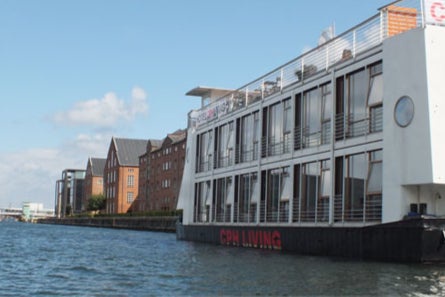 Fancy showering with a sea view? CPH Living Hotel has you covered (CPH Living)