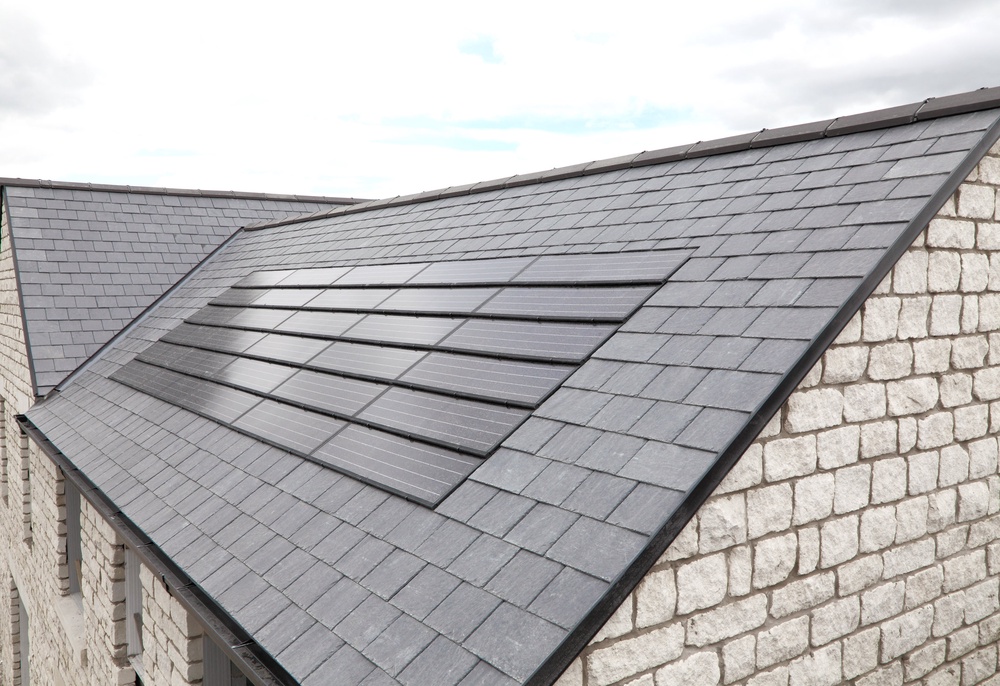 You don’t need solar panels for a solar battery, but you will get the most out of one if you do (Getty/iStock)