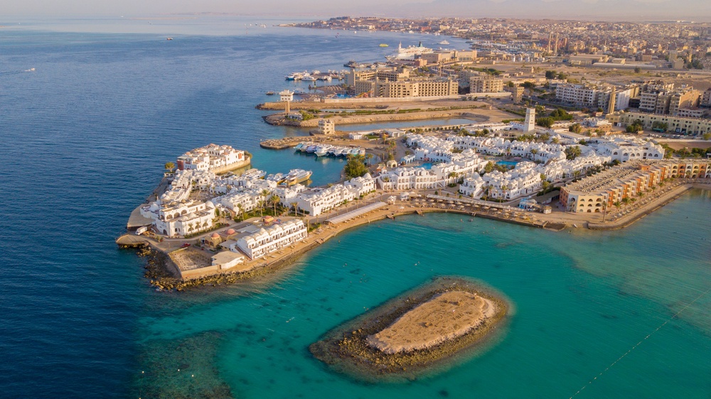 An aerial shot of the Red Sea beach in Hurghada City, Egypt, where the bite occurred (Getty/iStock)
