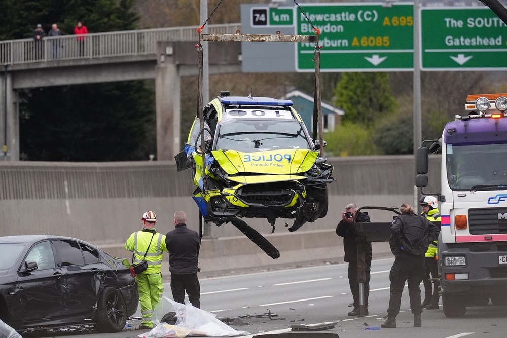 Seven officers hospitalised after police chase ends in A1 pile-up