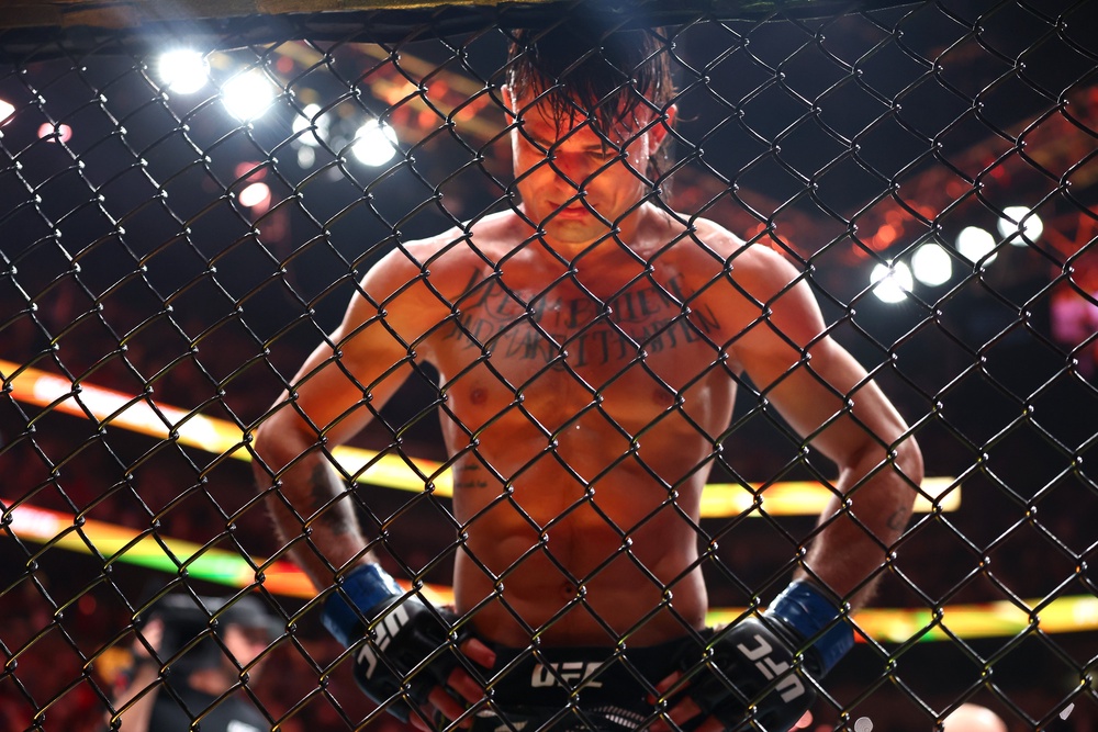 Diego Lopes is 0-2 in featherweight-title fights (Getty)