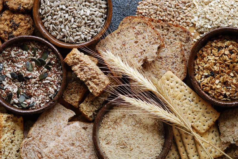 The recommended fibre intake is 30g a day, but many UK adults are consuming well below that. (Getty/iStock)