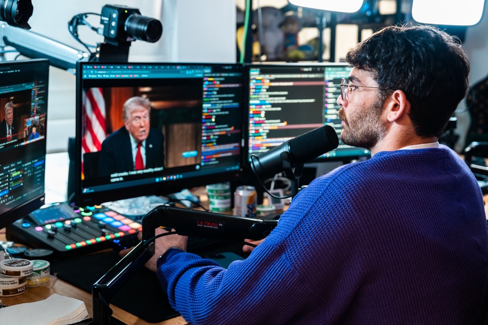 Hasan Piker has over three million followers on Twitch and more than 1.5 million on X (Mauricio Miranda)