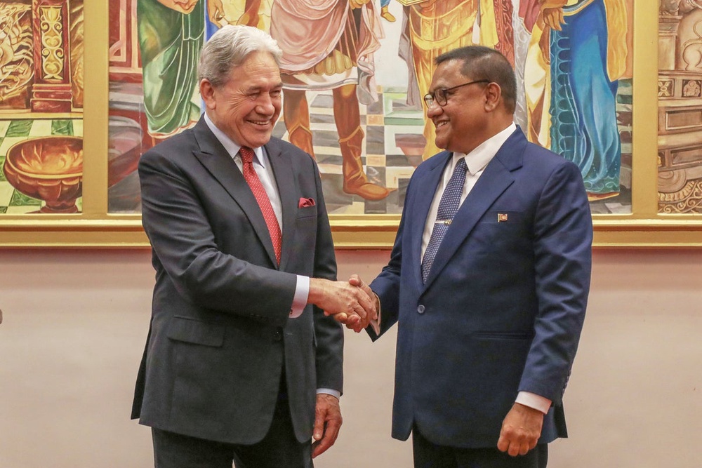 Debt-stricken Sri Lanka and New Zealand discuss ways to deepen ...