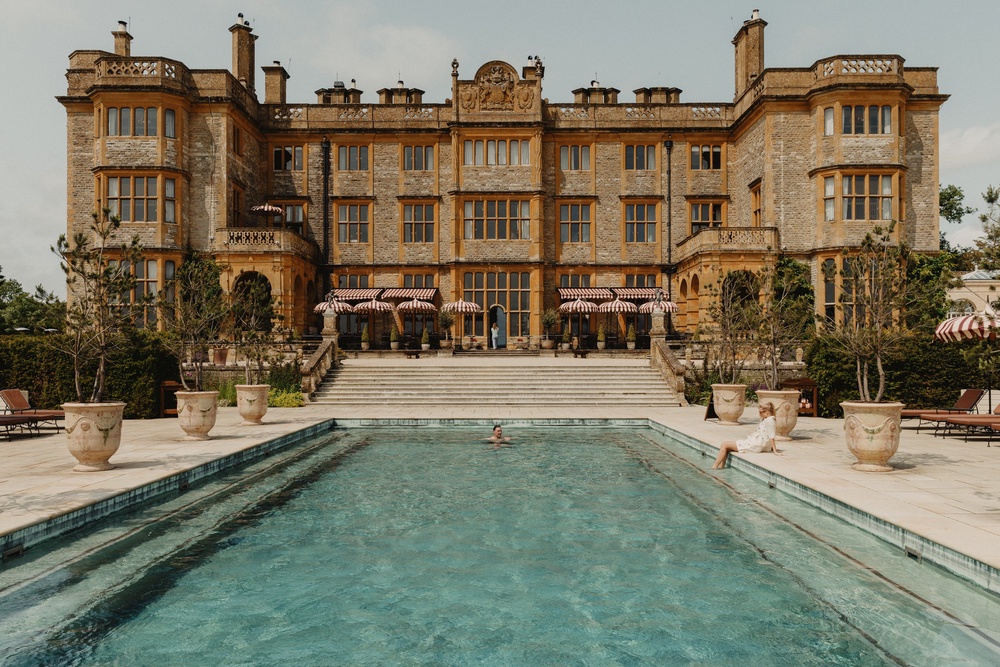 Be transported to the French Riviera at Estelle Manor (Estelle Manor)