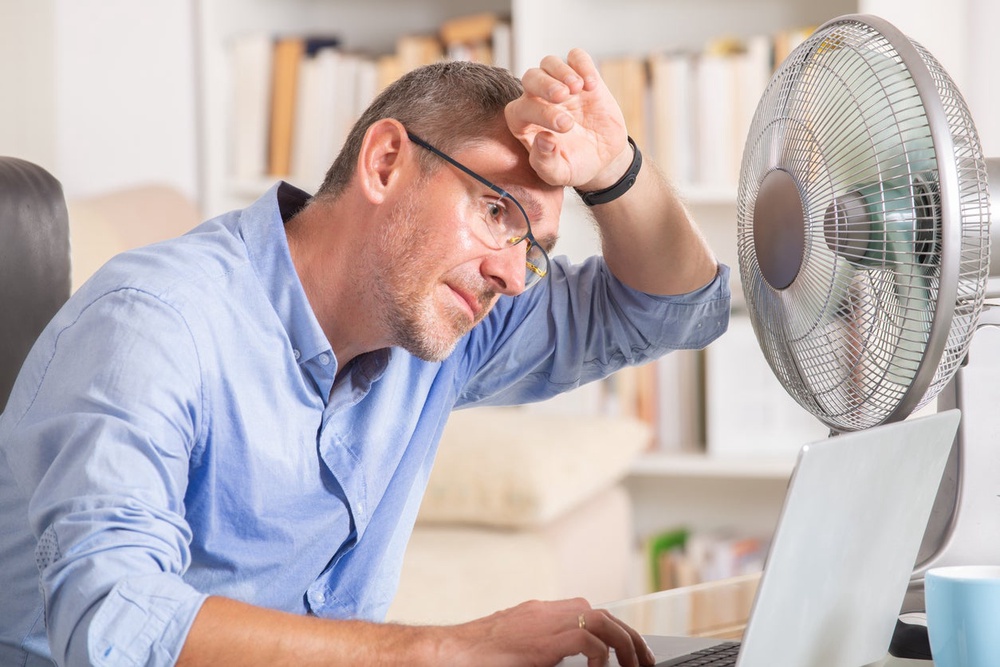 Trade unions have strongly endorsed the demand for a workplace temperature cap. (Getty Images)