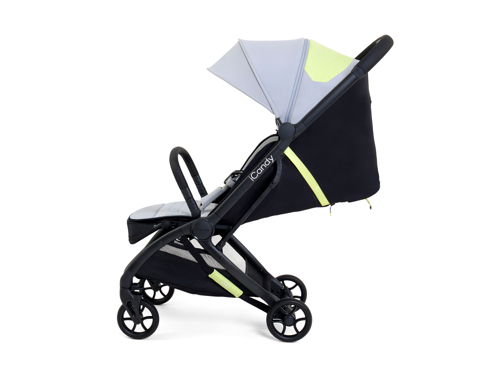 Image from: 15 best lightweight strollers for travel, tested by a parenting writer