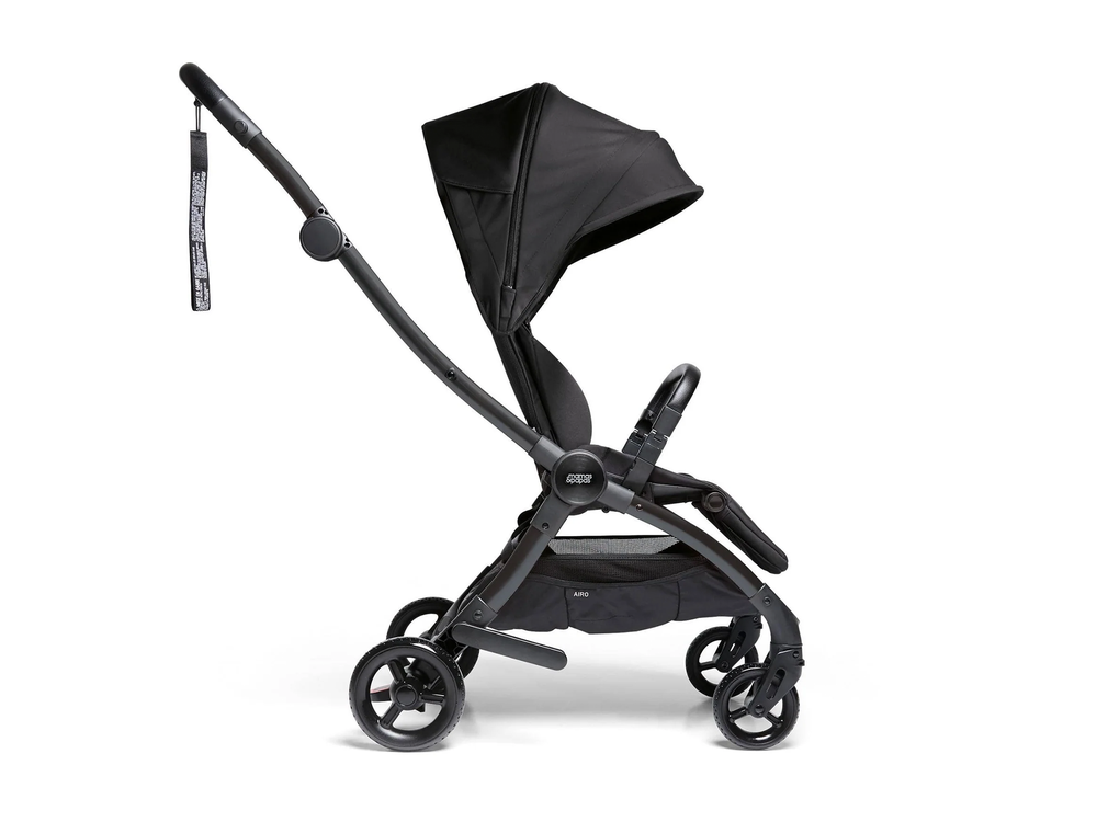 Image from: 15 best lightweight strollers for travel, tested by a parenting writer
