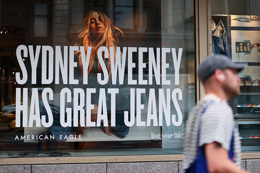 American Eagle’s women’s bottoms category continued to struggle despite Sydney Sweeney’s endorsement, contributing to a 2 percent drop in first-quarter comparable sales, executives said Thursday (Getty)