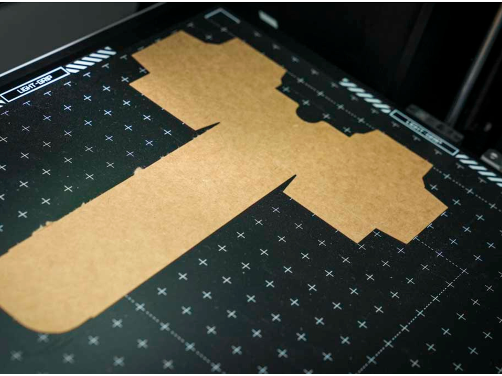 The cutter tool produced clean and precise lines (Alastair Jennings)
