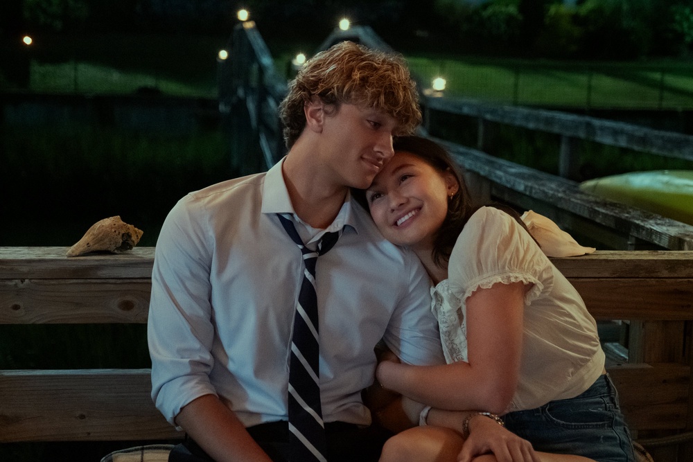 Gavin Casalegno as Jeremiah and Lola Tung as Belly in 'The Summer I Turned Pretty' (Prime Video)