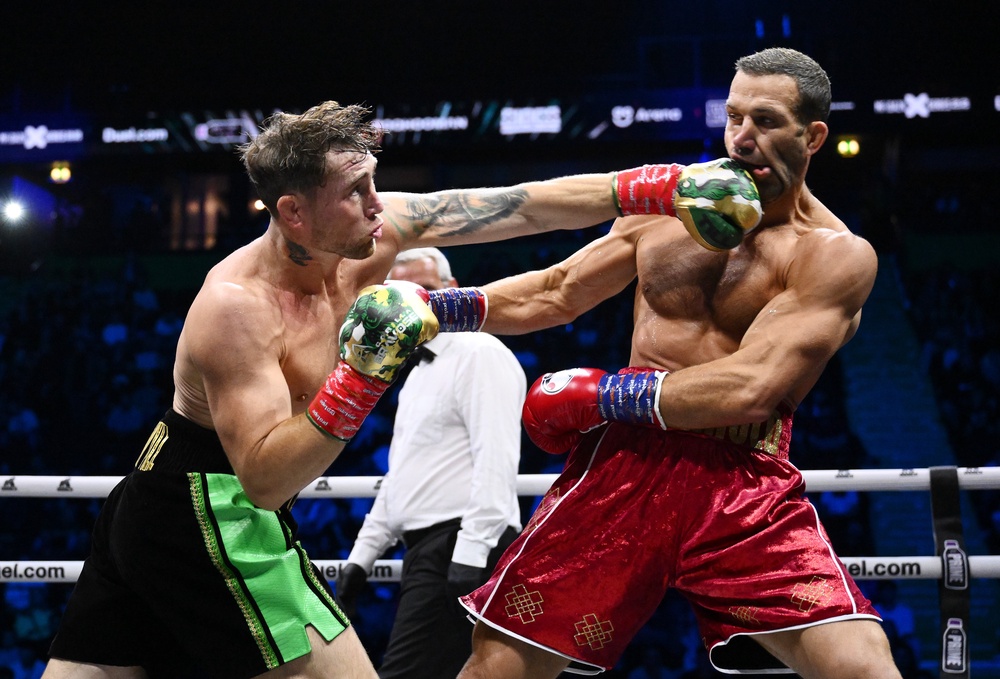 Till (left) breezed through his boxing match with fellow ex-UFC star Luke Rockhold (Getty)