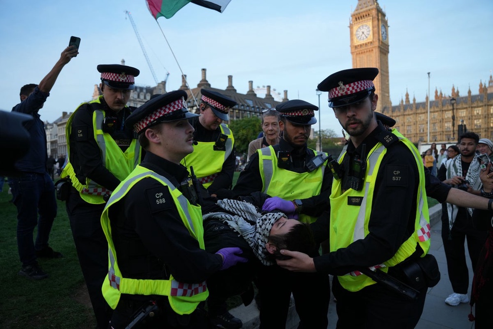 Total of 890 arrests made at central London Palestine Action protest