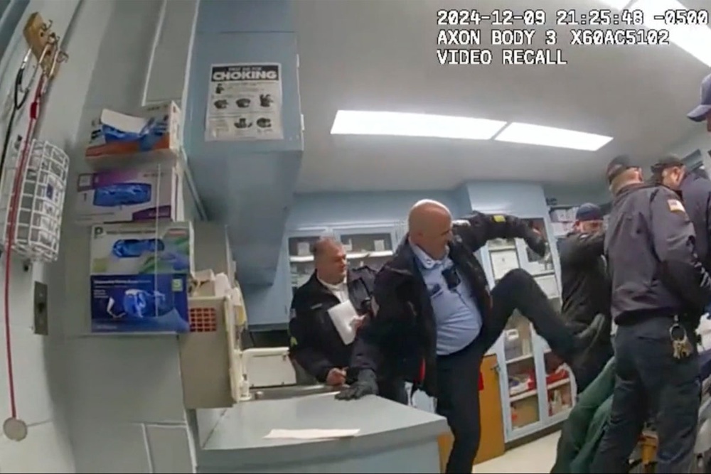 Four guards plead guilty to brutal and fatal beating of Black inmate ...