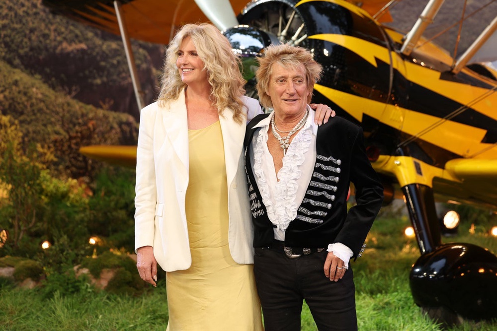Penny Lancaster says she ‘wasn’t a fan’ of husband Rod Stewart when ...