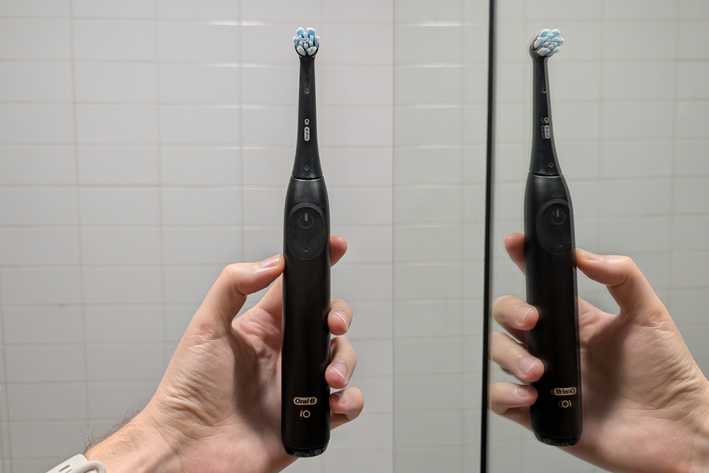 The Oral-B iO2 is my recommendation and the best choice for most people (The Independent)