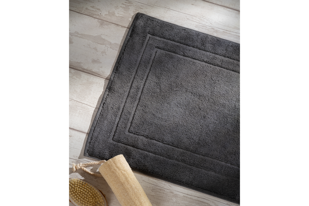 Image from: Best bath mats for a soft, stylish and slip-free bathroom
