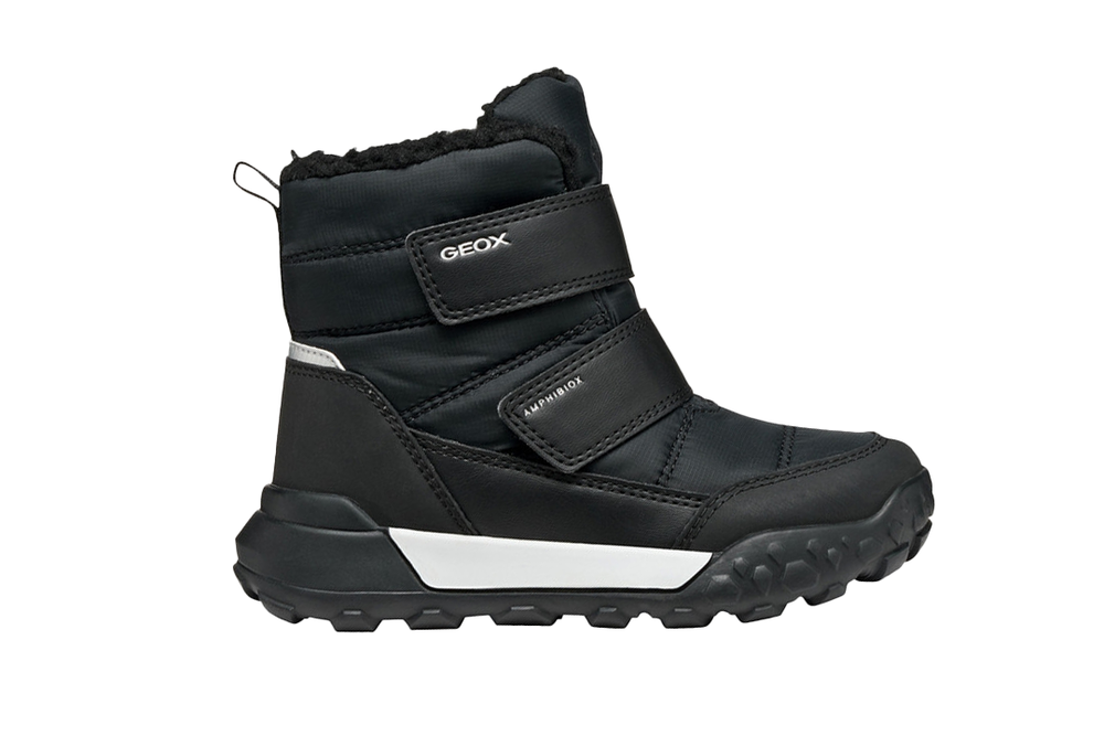 Image from: Best kids’ snow boots to keep little feet warm and dry all winter, tried and tested