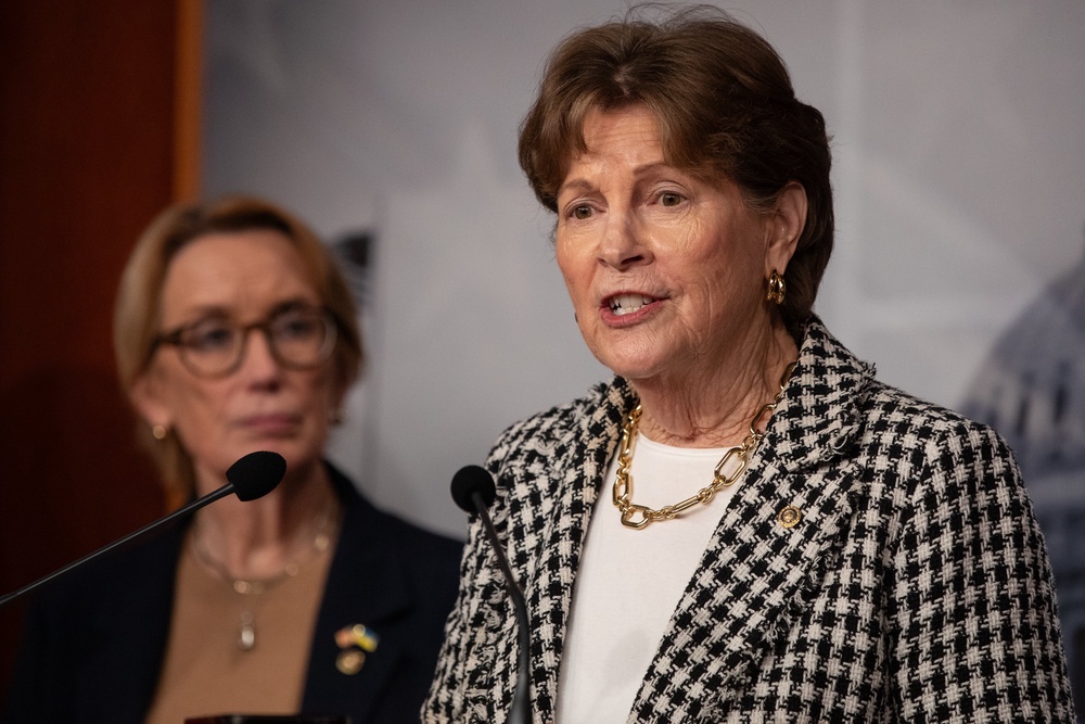 Sen. Jeanne Shaheen has led Democrat calls for a formal investigation into the reports surrounding Guilfoyle (Getty Images)