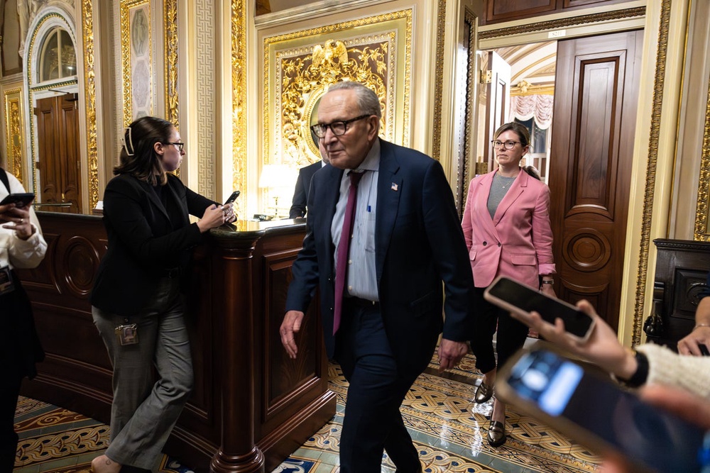 Shutdown latest: Funding bill moves to House vote as Democrats face ...